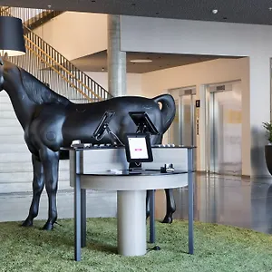 4* Hotell Comfort Airport